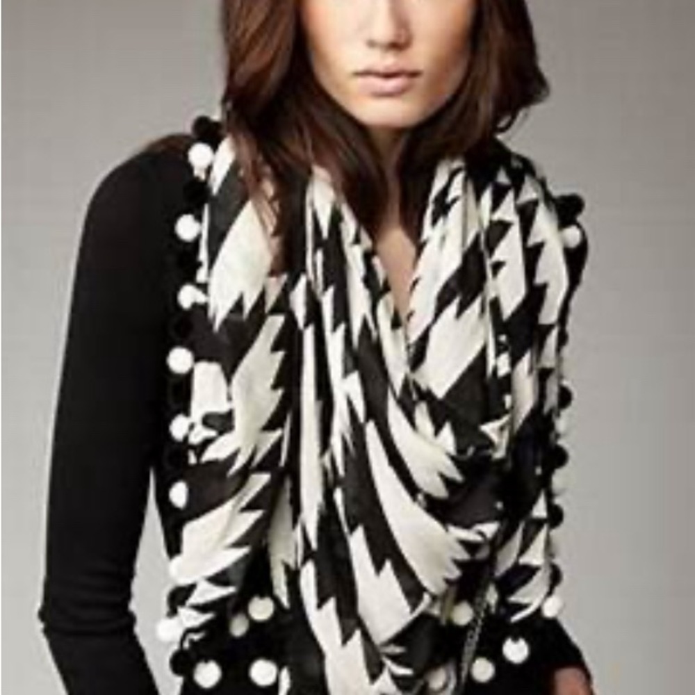 Diane Von Ferstenberg Rochelle Scarf